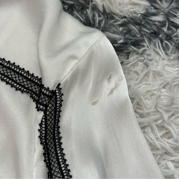 Self-Portrait Monochrome Trimmed Satin Shirt - Picture 9 of 11